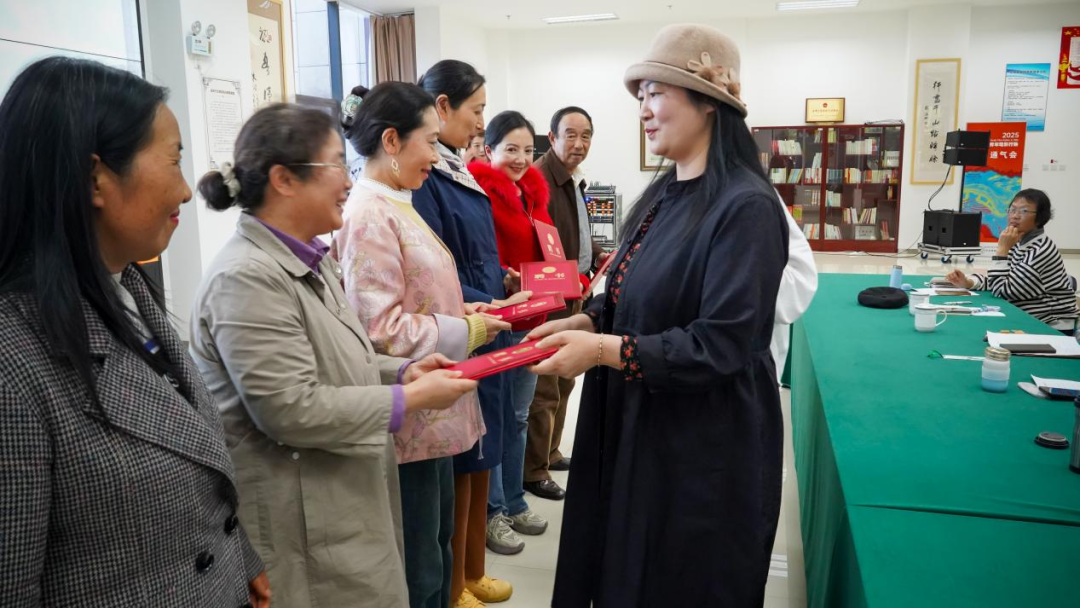 1762423047691002443.png c0ee1f8ba3ddd0a8aa64648af85225cf.png