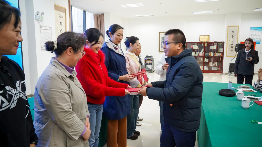 1762423056664050089.png cd8ba0d7dcf3e2459398b5022bbf011e.png